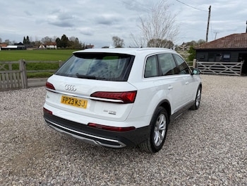 Used Audi Q7 2023 for sale - 78098890: Photo