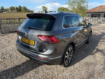 Used Volkswagen Tiguan 2020 for sale - 75947253: Photo