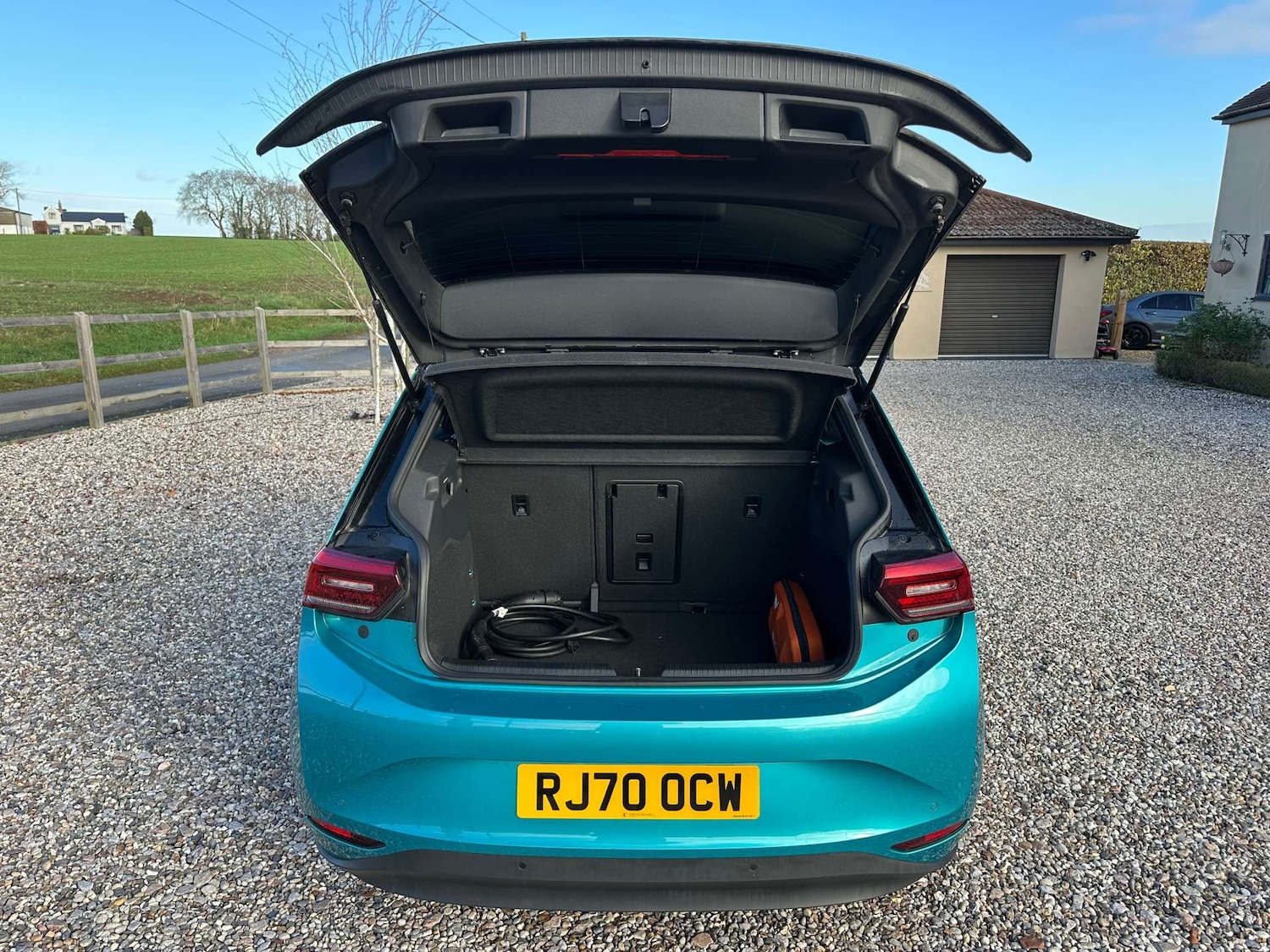 Used Volkswagen ID.3 2020 for sale - 76643748: Photo 9