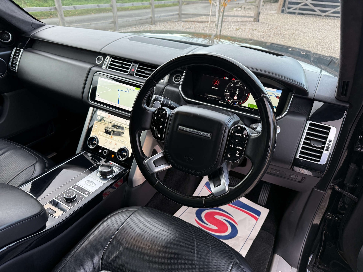 Used Land Rover Range Rover 2018 for sale - 76602140: Photo 28