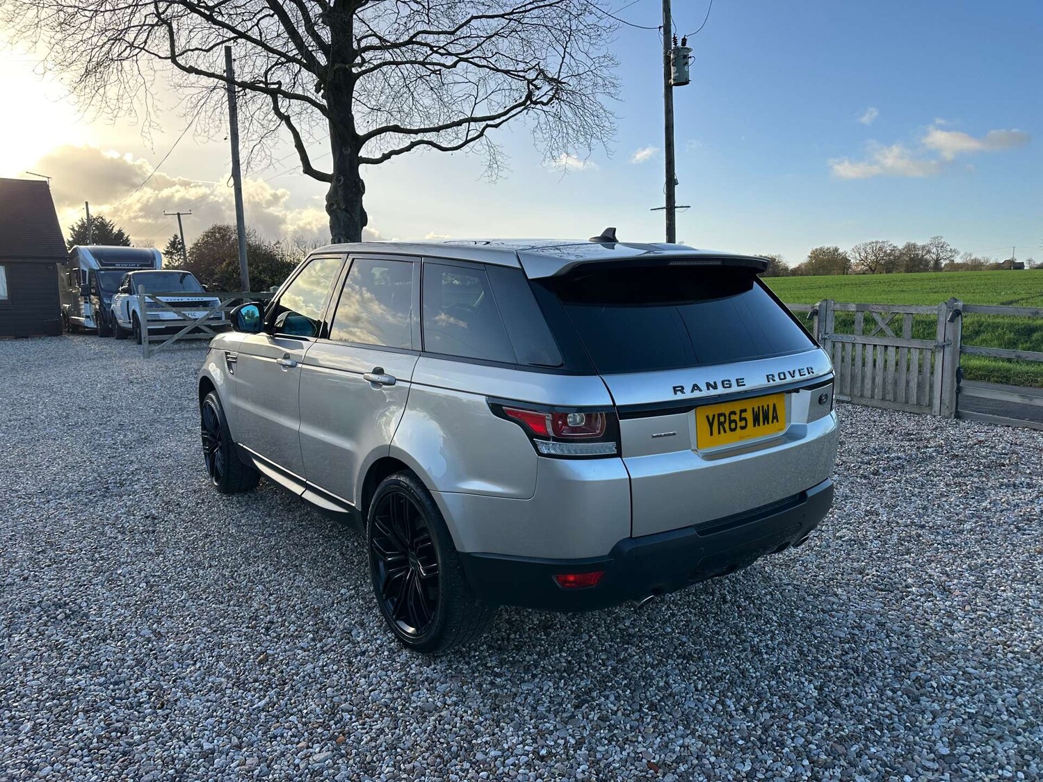 Used Land Rover Range Rover Sport 2015 for sale - 76687502: Photo 3