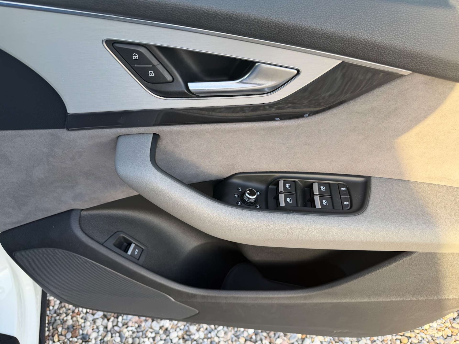 Used Audi Q7 2018 for sale - 77667877: Photo 25