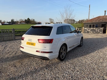 Used Audi Q7 2018 for sale - 77667877: Photo