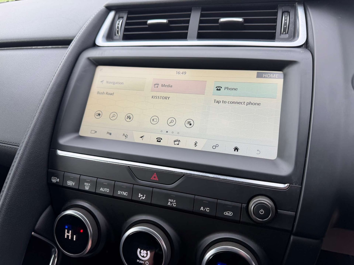 Used Jaguar E-Pace 2019 for sale - 78070971: Photo 18