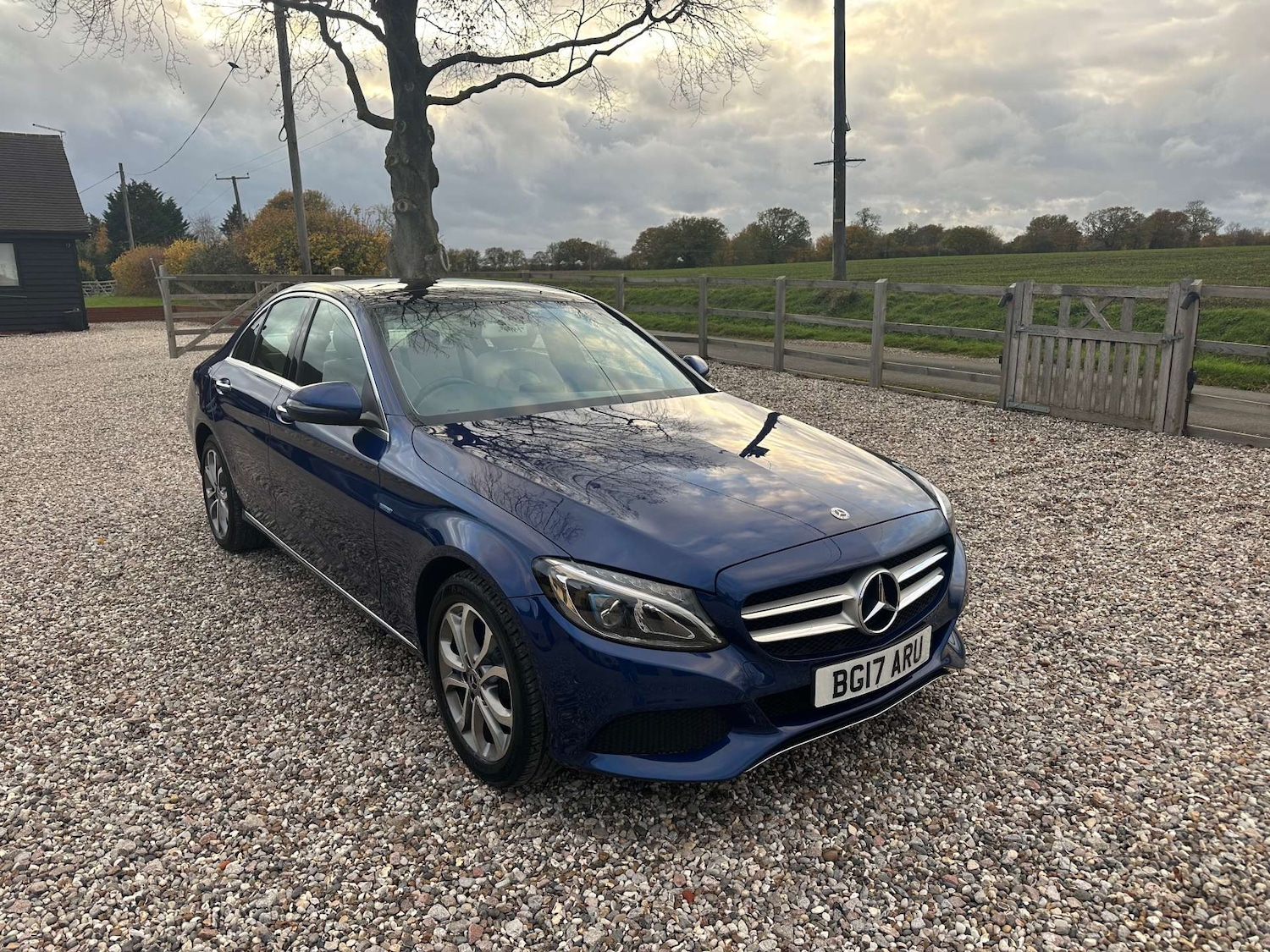 Used Mercedes-Benz C Class 2017 for sale - 76453808: Photo 1