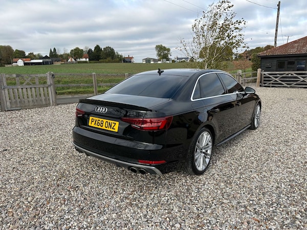 Used Audi A4 2018 for sale - 76222991: Photo 4