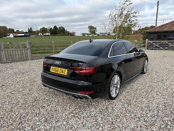Used Audi A4 2018 for sale - 76222991: Photo 4