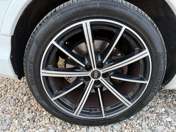 Used Audi Q7 2021 for sale - 76277919: Photo 11