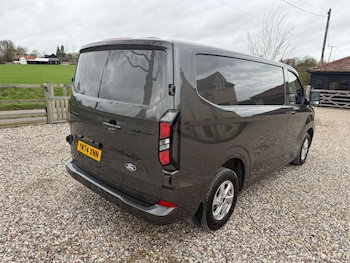 Used Ford Transit Custom 2024 for sale - 77632192: Photo