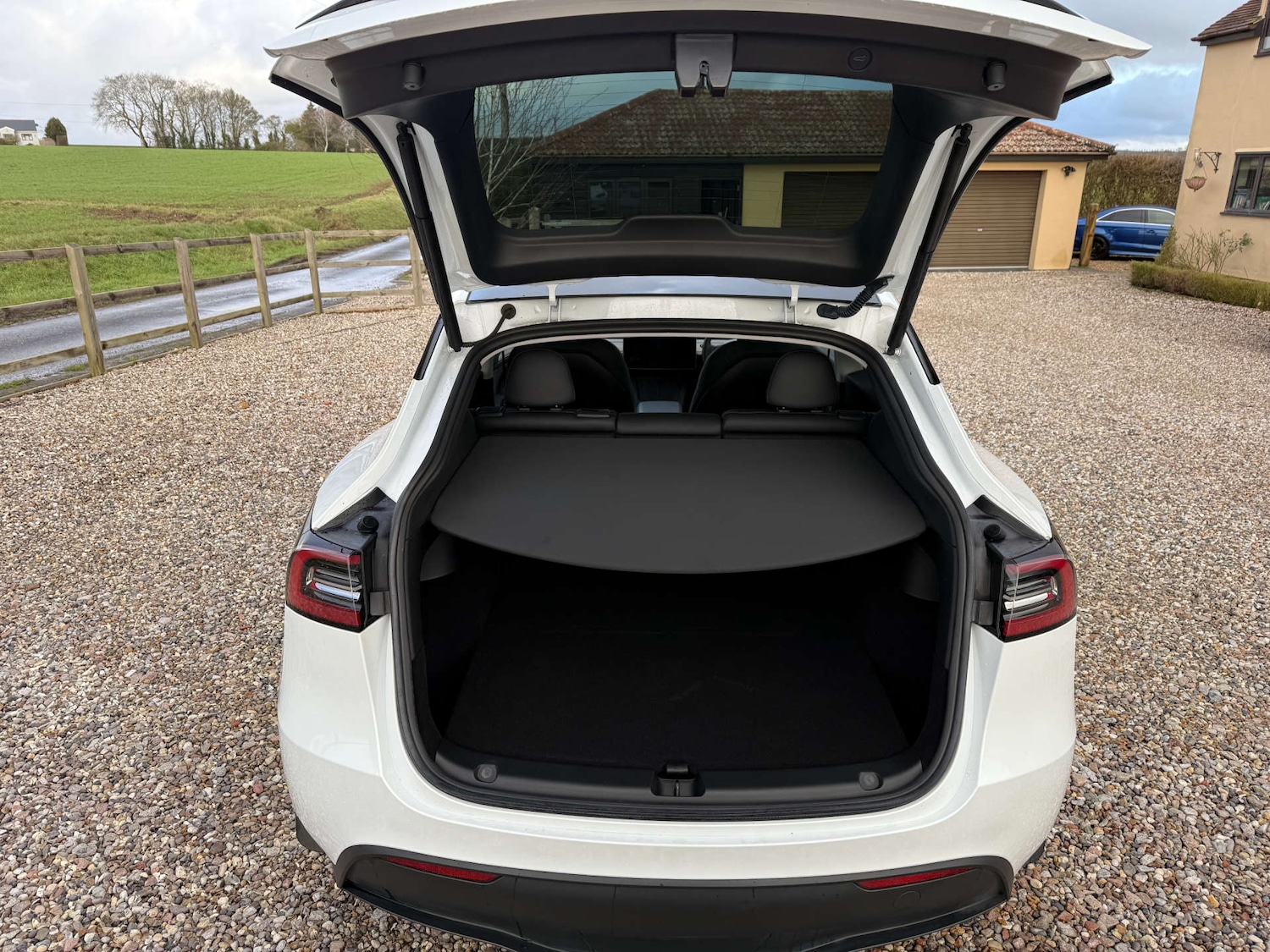 Used Tesla Model Y 2023 for sale - 77383366: Photo 14