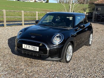Used MINI Hatch 2021 for sale - 77312201: Photo