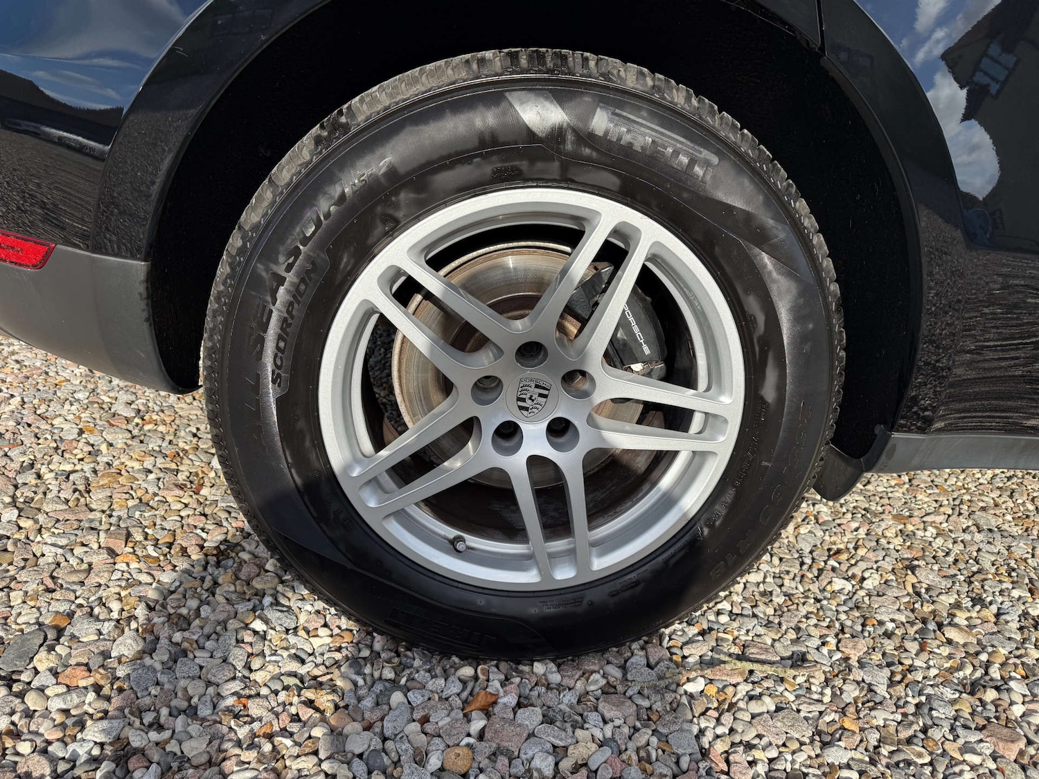 Used Porsche Macan 2019 for sale - 76602041: Photo 10