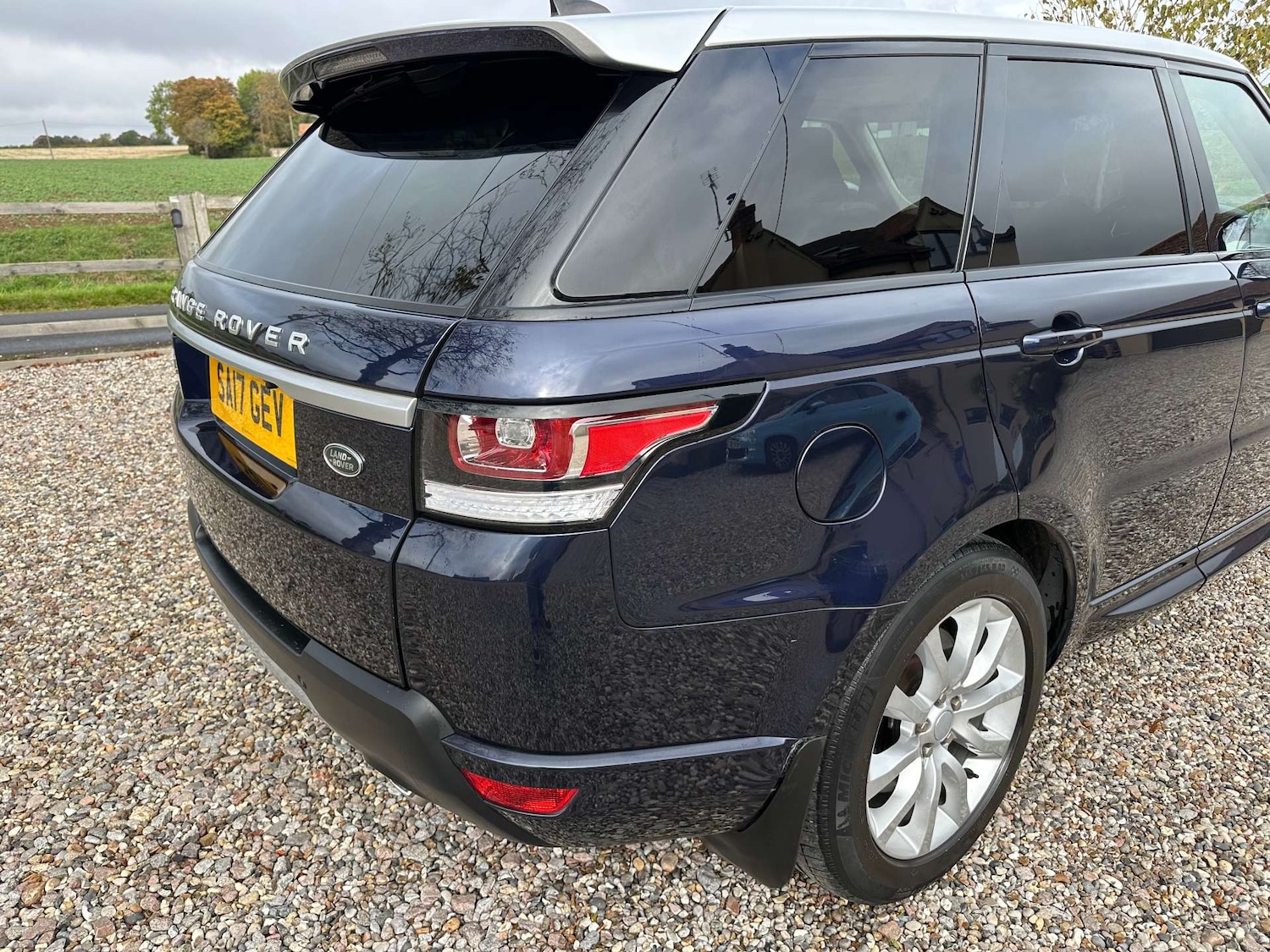 Used Land Rover Range Rover Sport 2017 for sale - 76600663: Photo 9