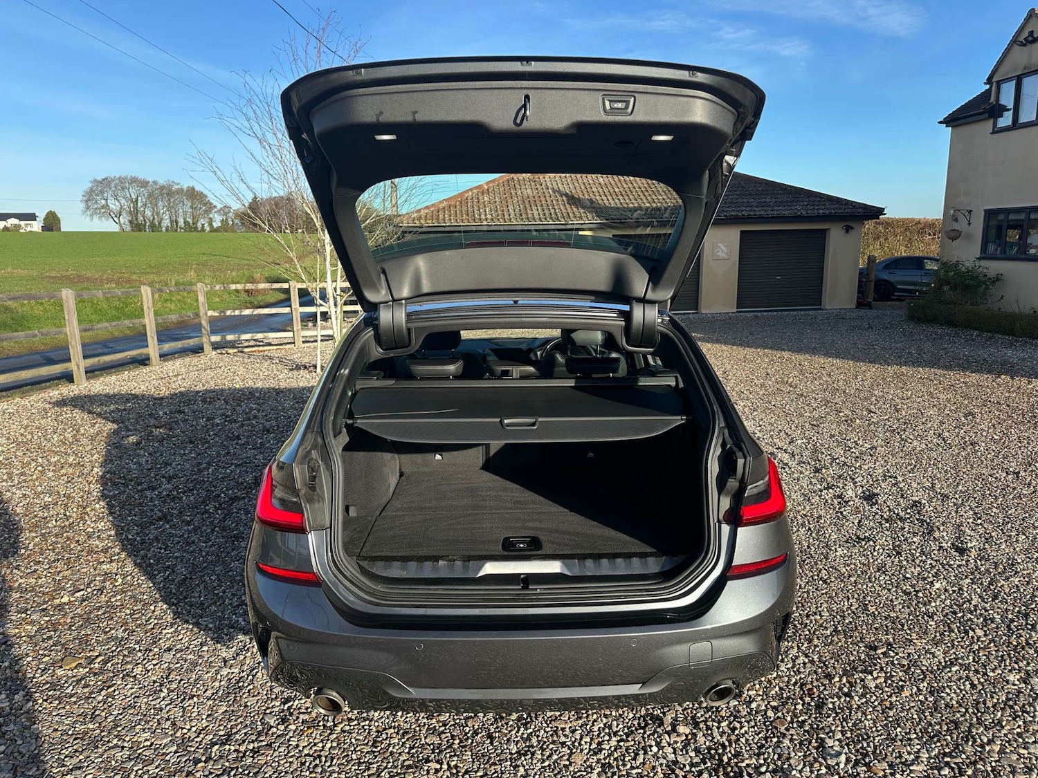 Used BMW 3 Series 2021 for sale - 76940189: Photo 10