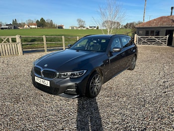Used BMW 3 Series 2021 for sale - 76940189: Photo