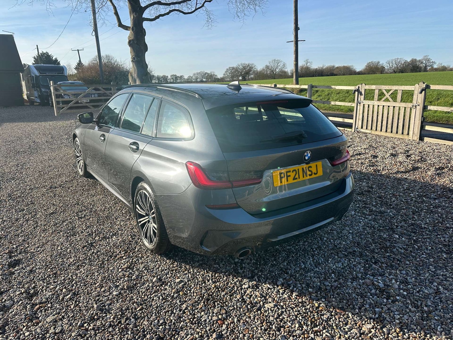 Used BMW 3 Series 2021 for sale - 76940189: Photo 3