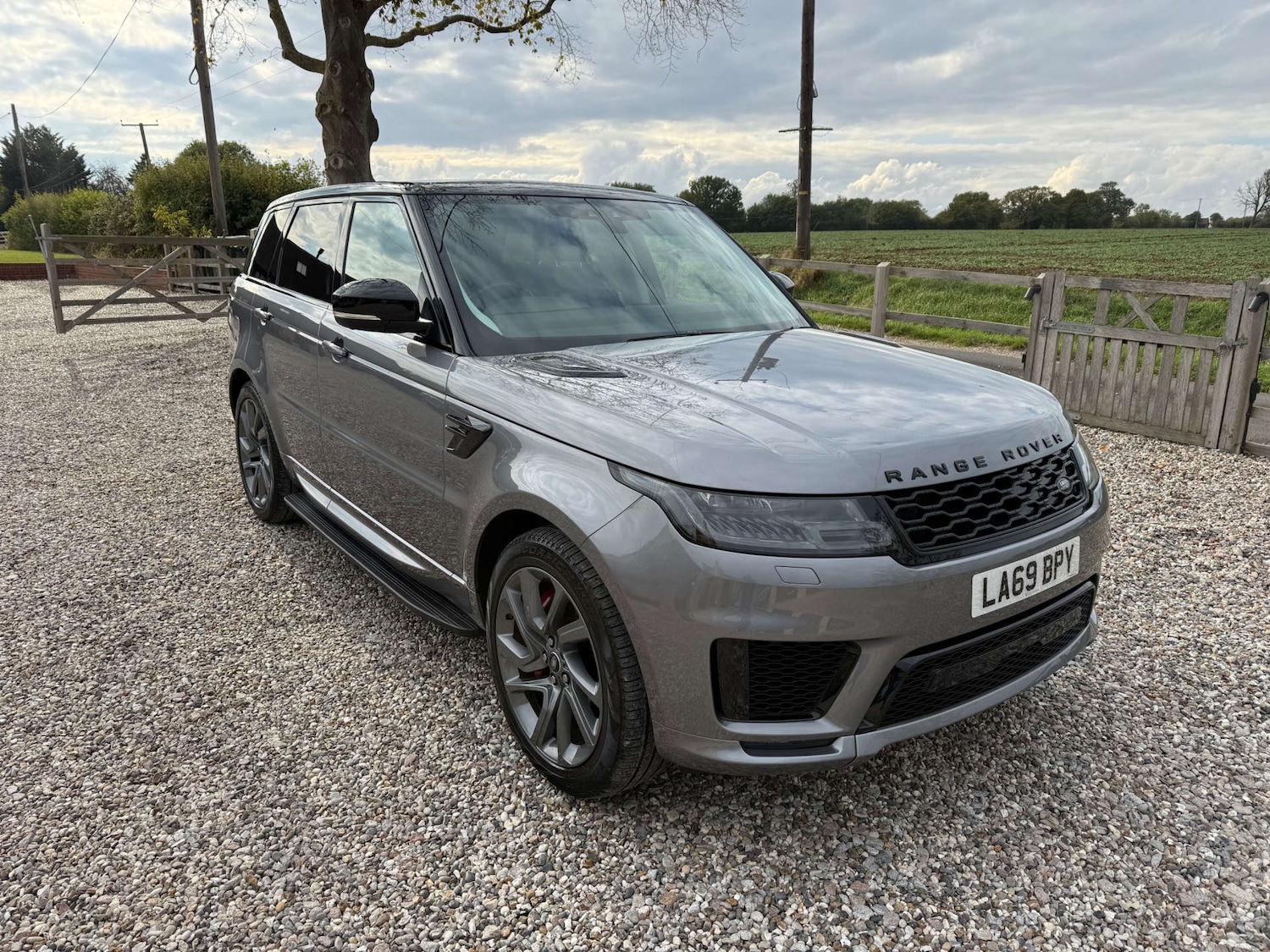 Used Land Rover Range Rover Sport 2019 for sale - 76602218: Photo 1