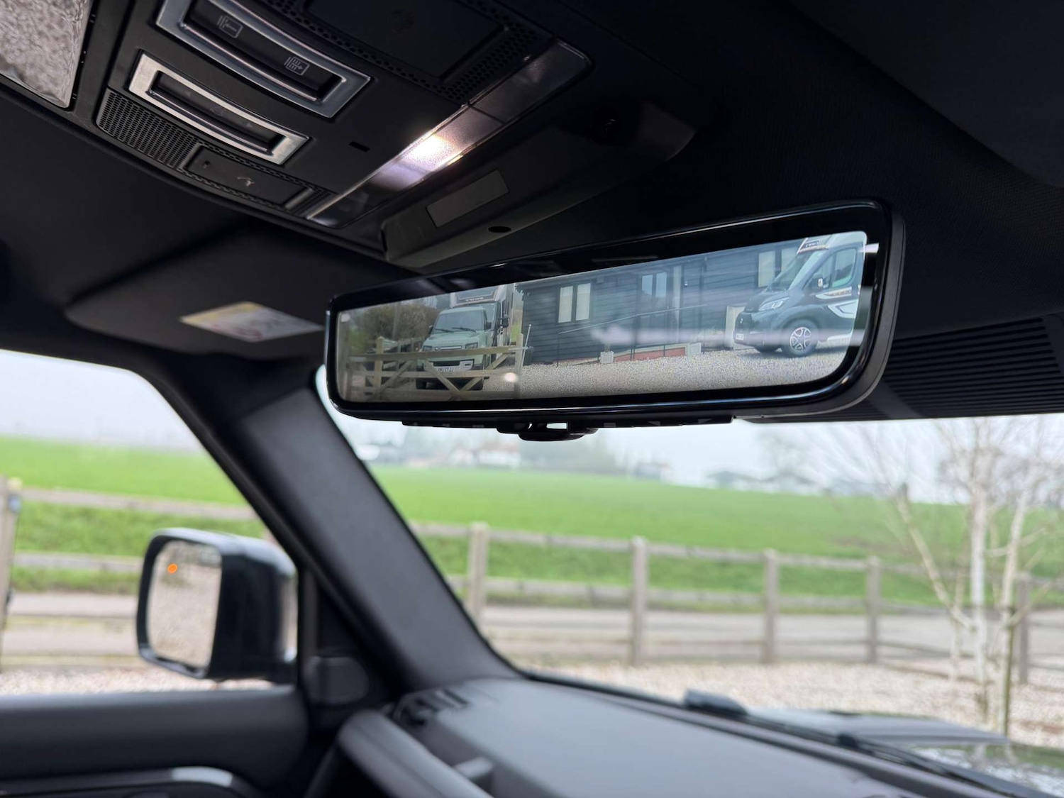 Used Land Rover Defender 2023 for sale - 77798399: Photo 29