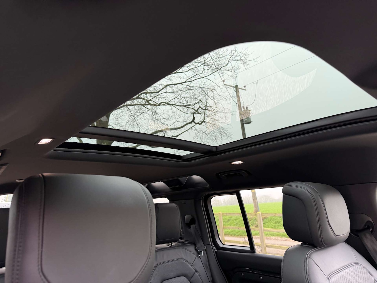 Used Land Rover Defender 2023 for sale - 77798399: Photo 33