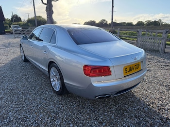 Used Bentley Flying Spur  for sale - 75950145: Photo