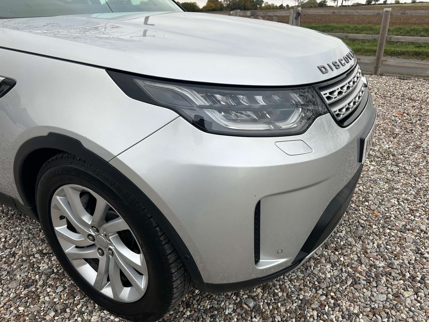 Used Land Rover Discovery 2019 for sale - 76726100: Photo 12