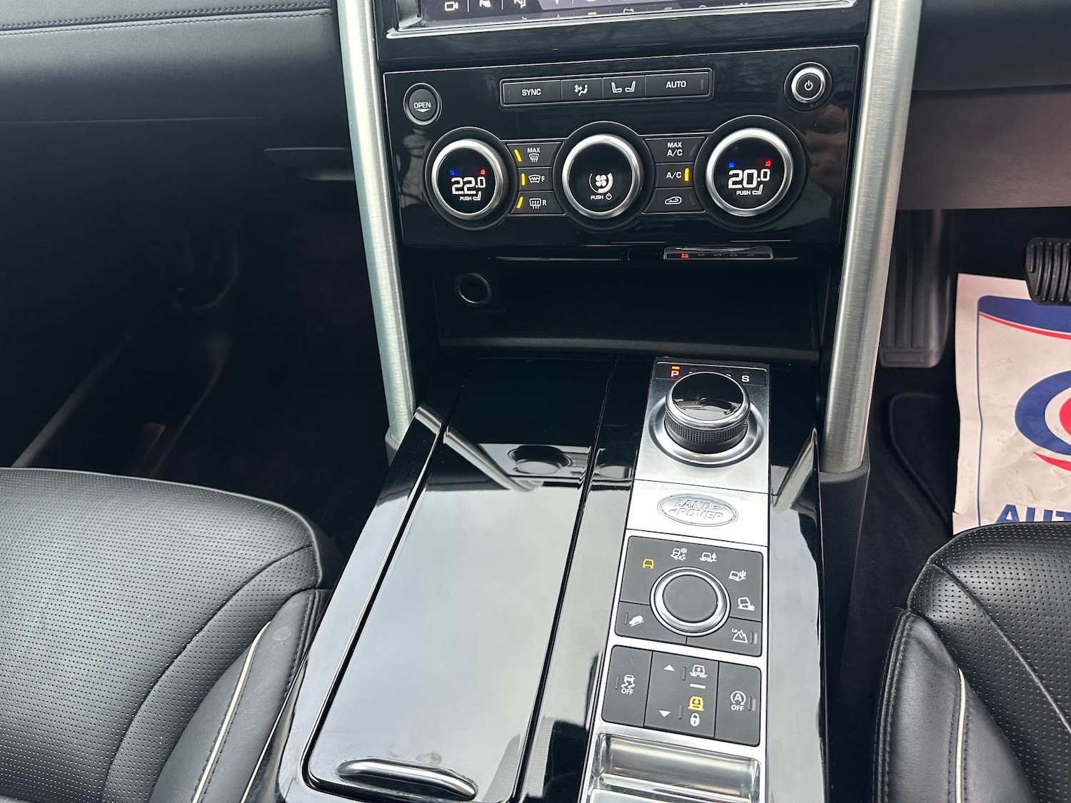 Used Land Rover Discovery 2019 for sale - 76726100: Photo 23