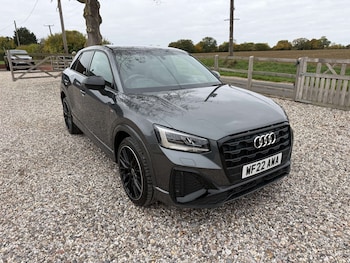 Audi - Q2