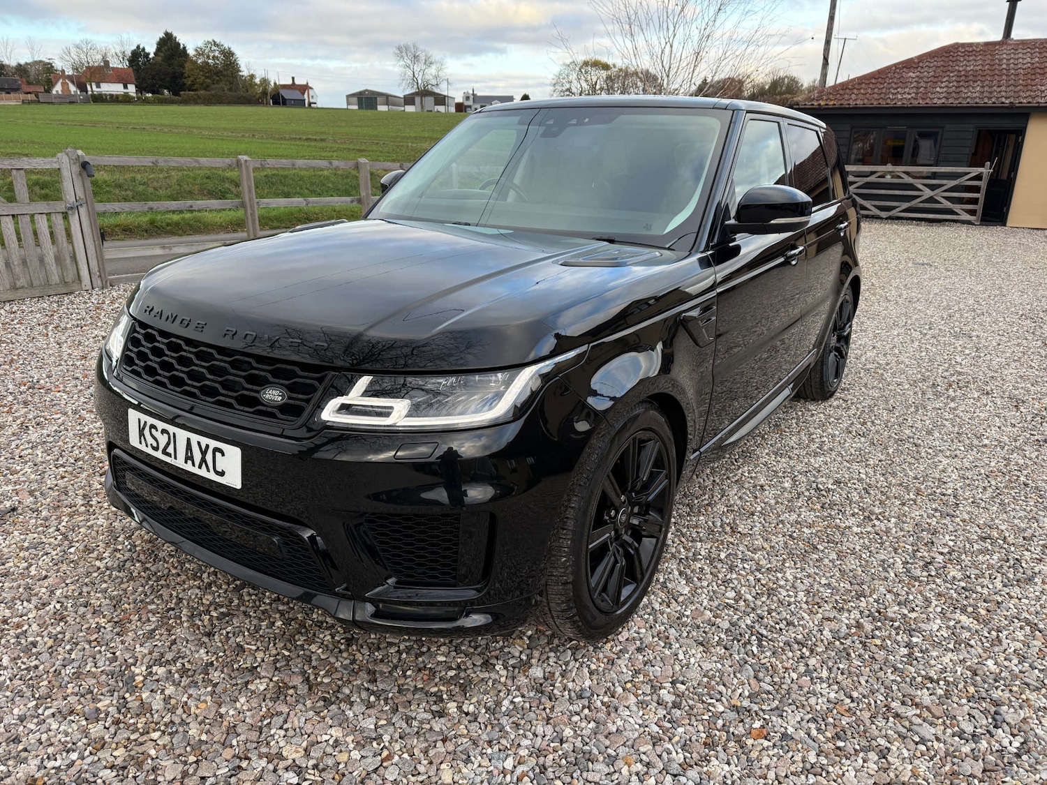 Used Land Rover Range Rover Sport 2021 for sale - 76522553: Photo 2