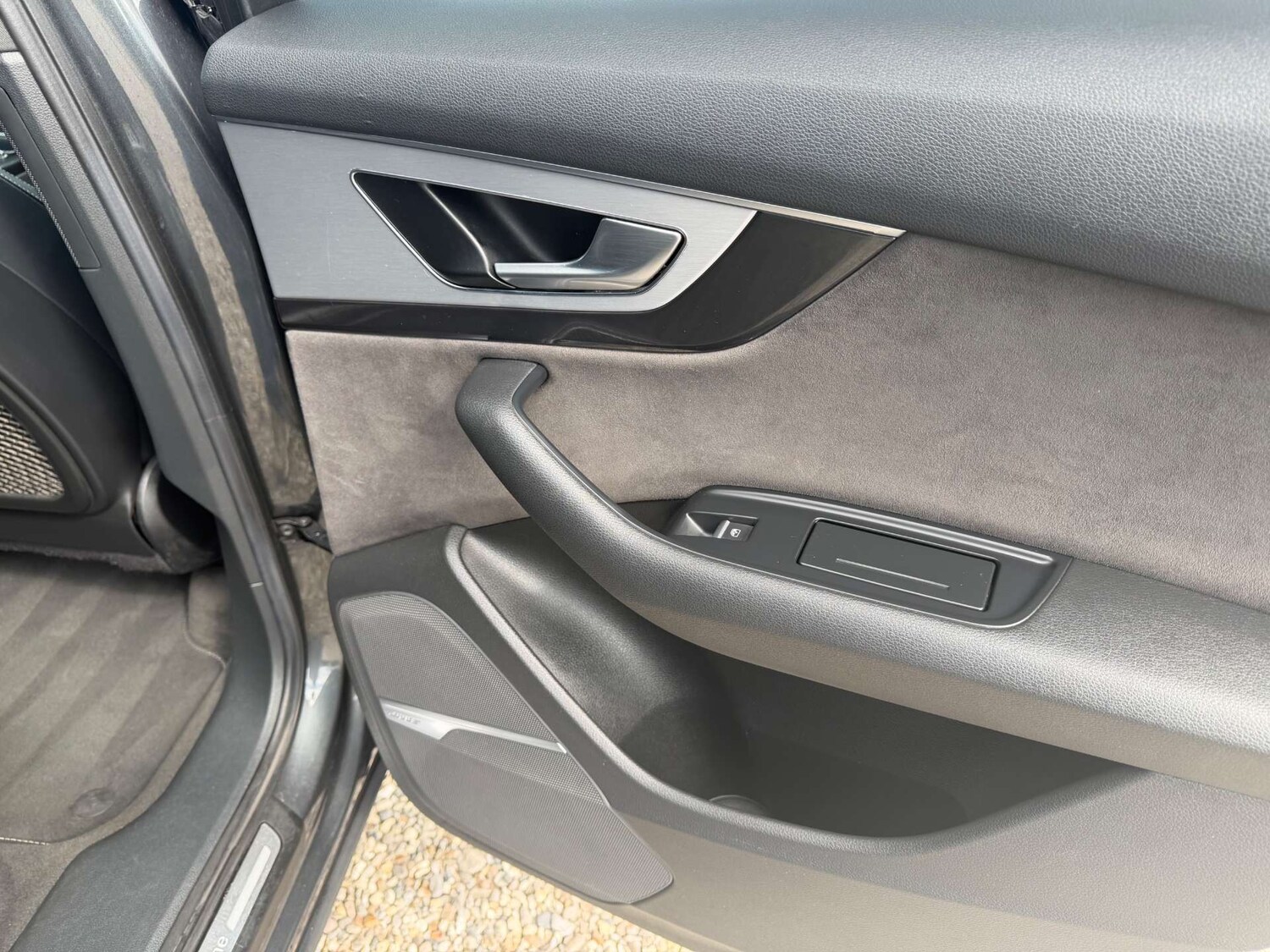 Used Audi Q7 2017 for sale - 78218971: Photo 15