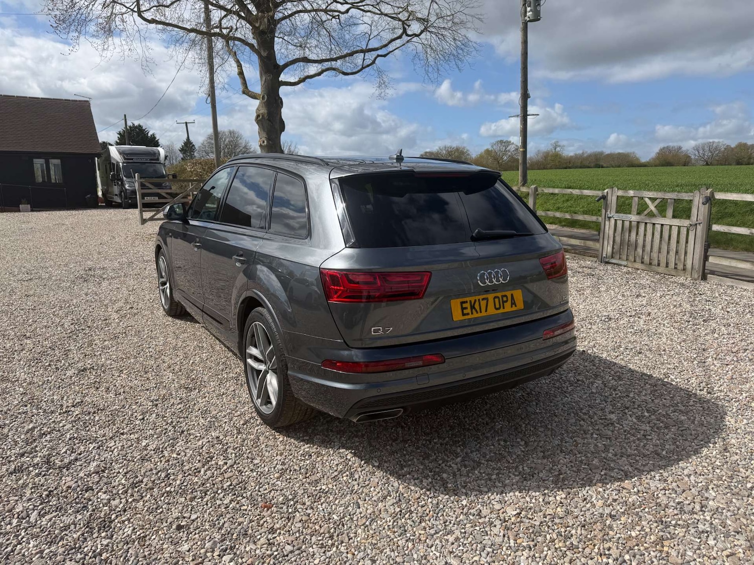 Used Audi Q7 2017 for sale - 78218971: Photo 3