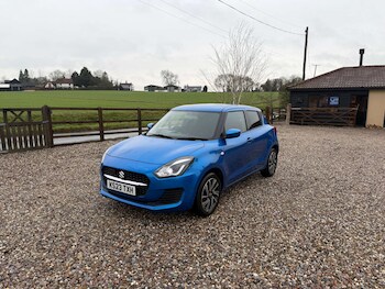 Used Suzuki Swift 2023 for sale - 77288495: Photo