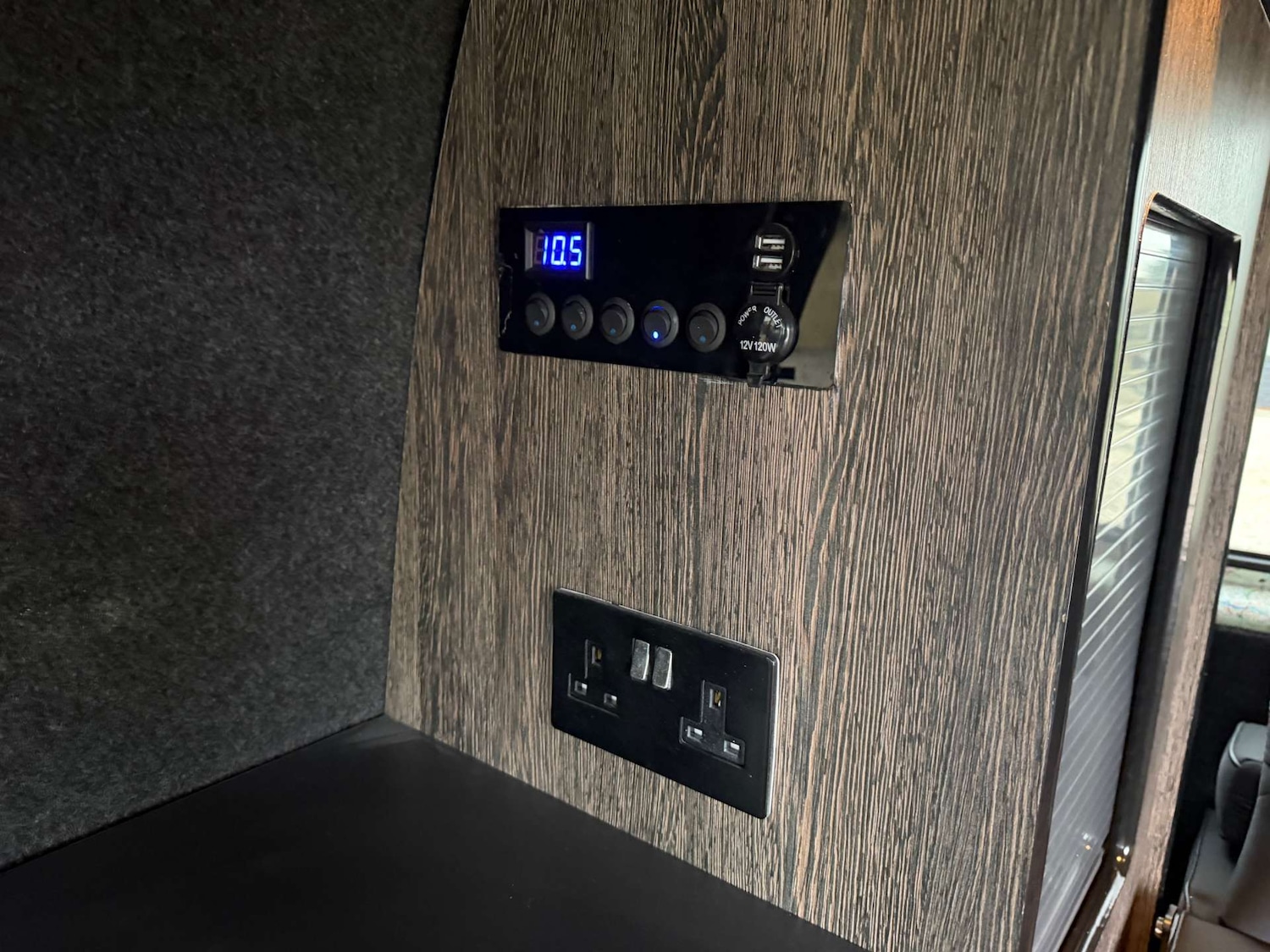 Used Volkswagen Transporter 2012 for sale - 77372547: Photo 14