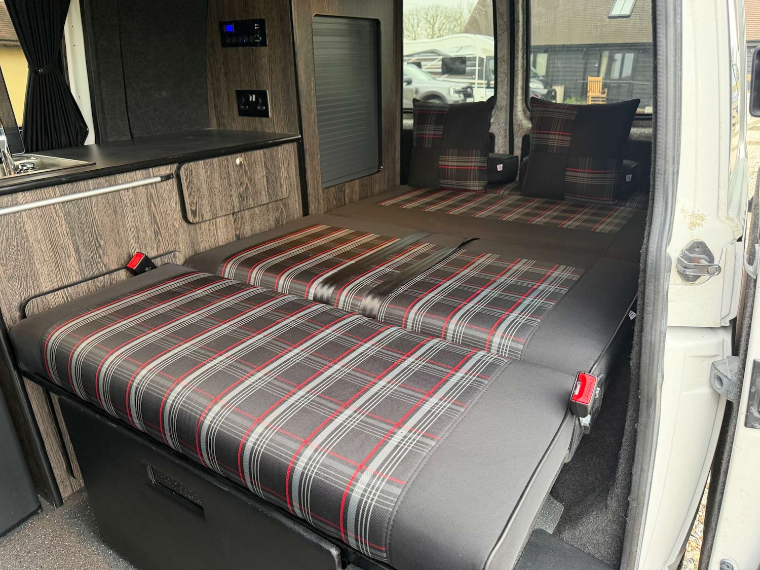 Used Volkswagen Transporter 2012 for sale - 77372547: Photo 17