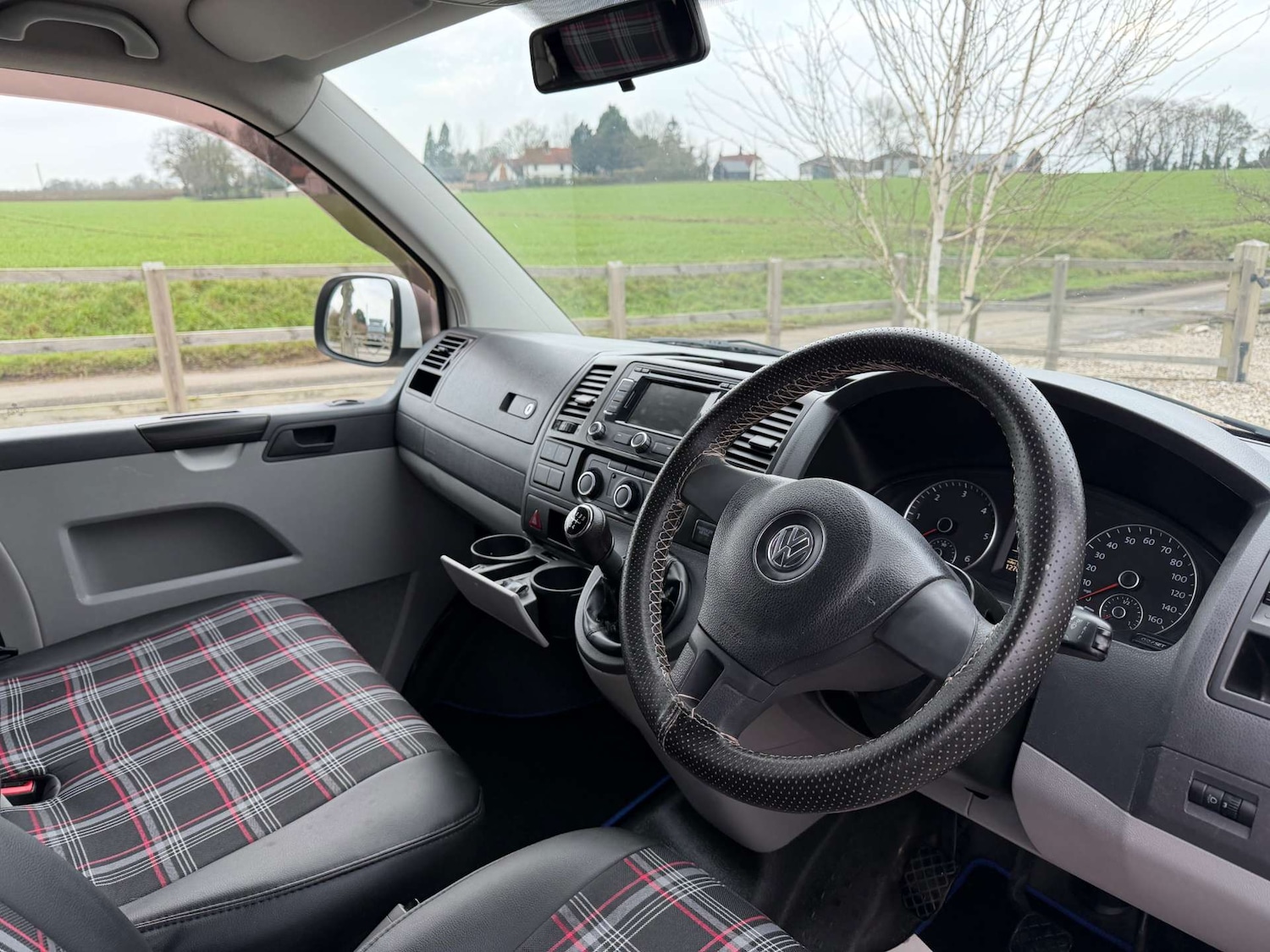 Used Volkswagen Transporter 2012 for sale - 77372547: Photo 21