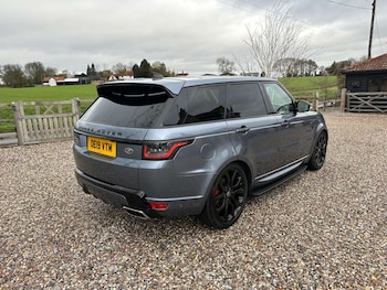 Used Land Rover Range Rover Sport 2019 for sale - 76670923: Photo