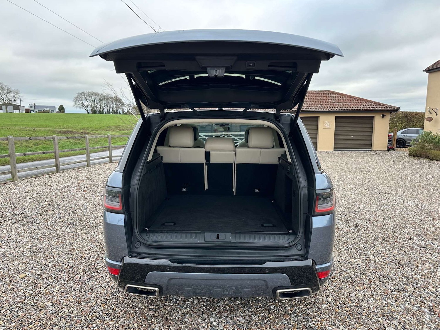 Used Land Rover Range Rover Sport 2019 for sale - 76670923: Photo 9