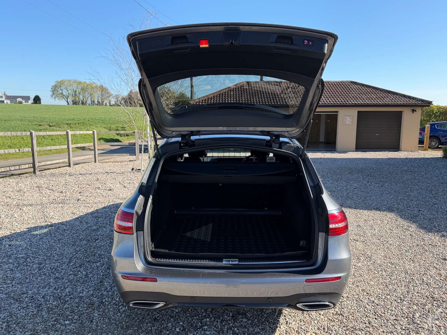 Used Mercedes-Benz E Class 2020 for sale - 78152286: Photo 10