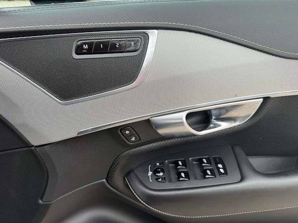 Used Volvo XC90 2019 for sale - 76235440: Photo 32