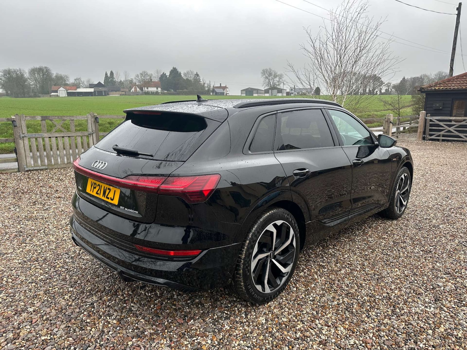 Used Audi e-tron 2021 for sale - 77022586: Photo 4