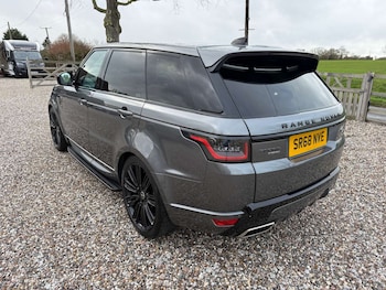 Used Land Rover Range Rover Sport 2019 for sale - 76855235: Photo
