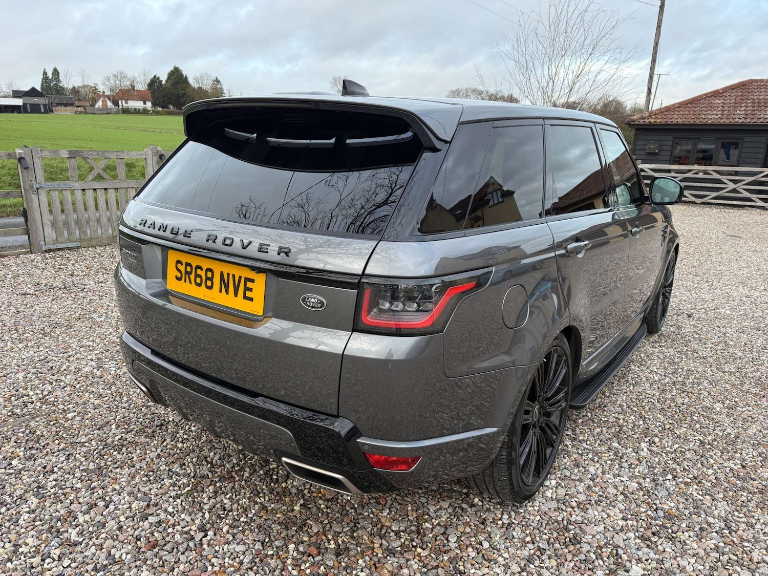 Used Land Rover Range Rover Sport 2019 for sale - 76855235: Photo 4