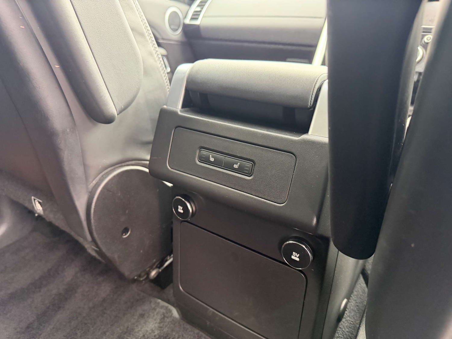 Used Land Rover Discovery 2019 for sale - 77798383: Photo 18