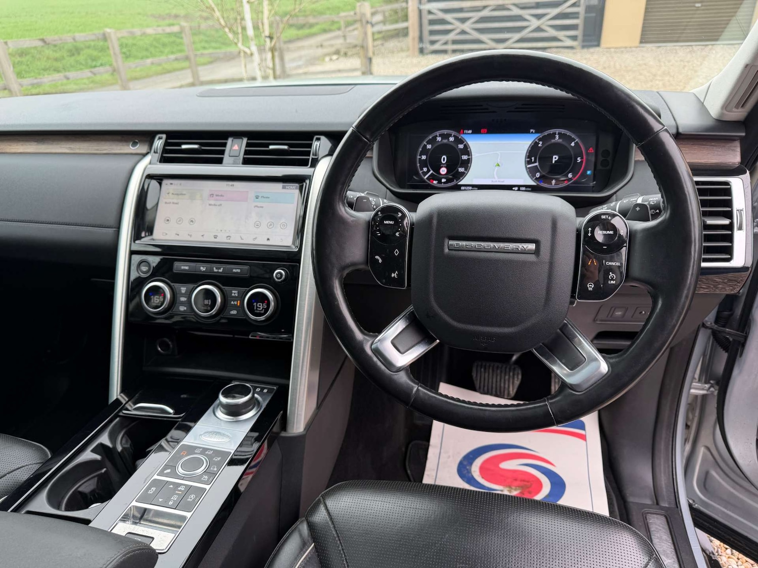Used Land Rover Discovery 2019 for sale - 77798383: Photo 22