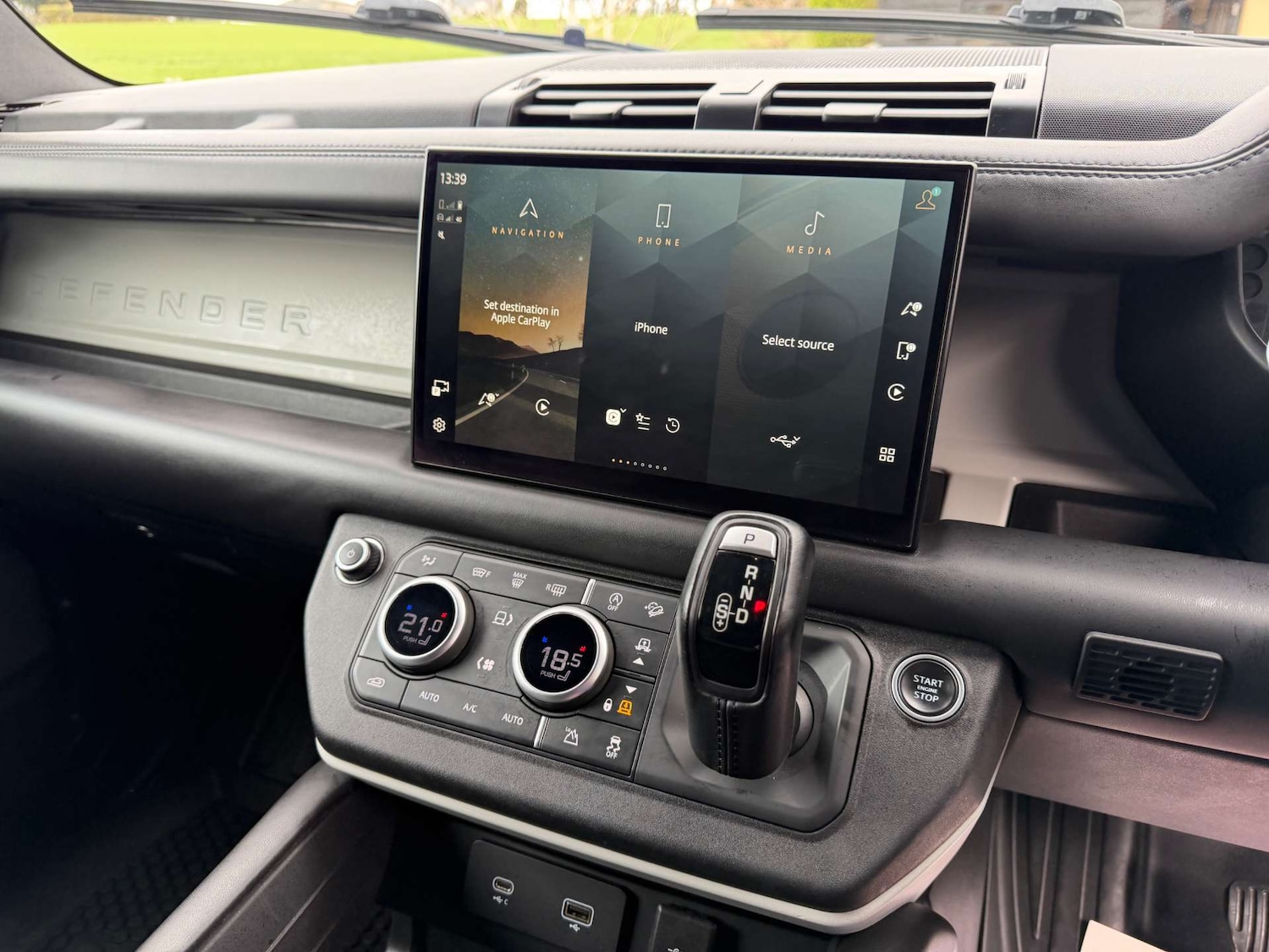 Used Land Rover Defender 2022 for sale - 78068273: Photo 24