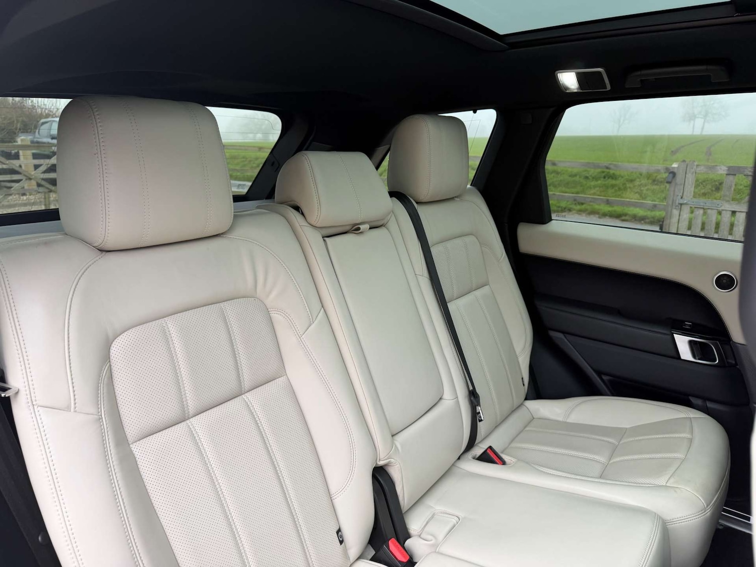 Used Land Rover Range Rover Sport 2018 for sale - 77137404: Photo 14