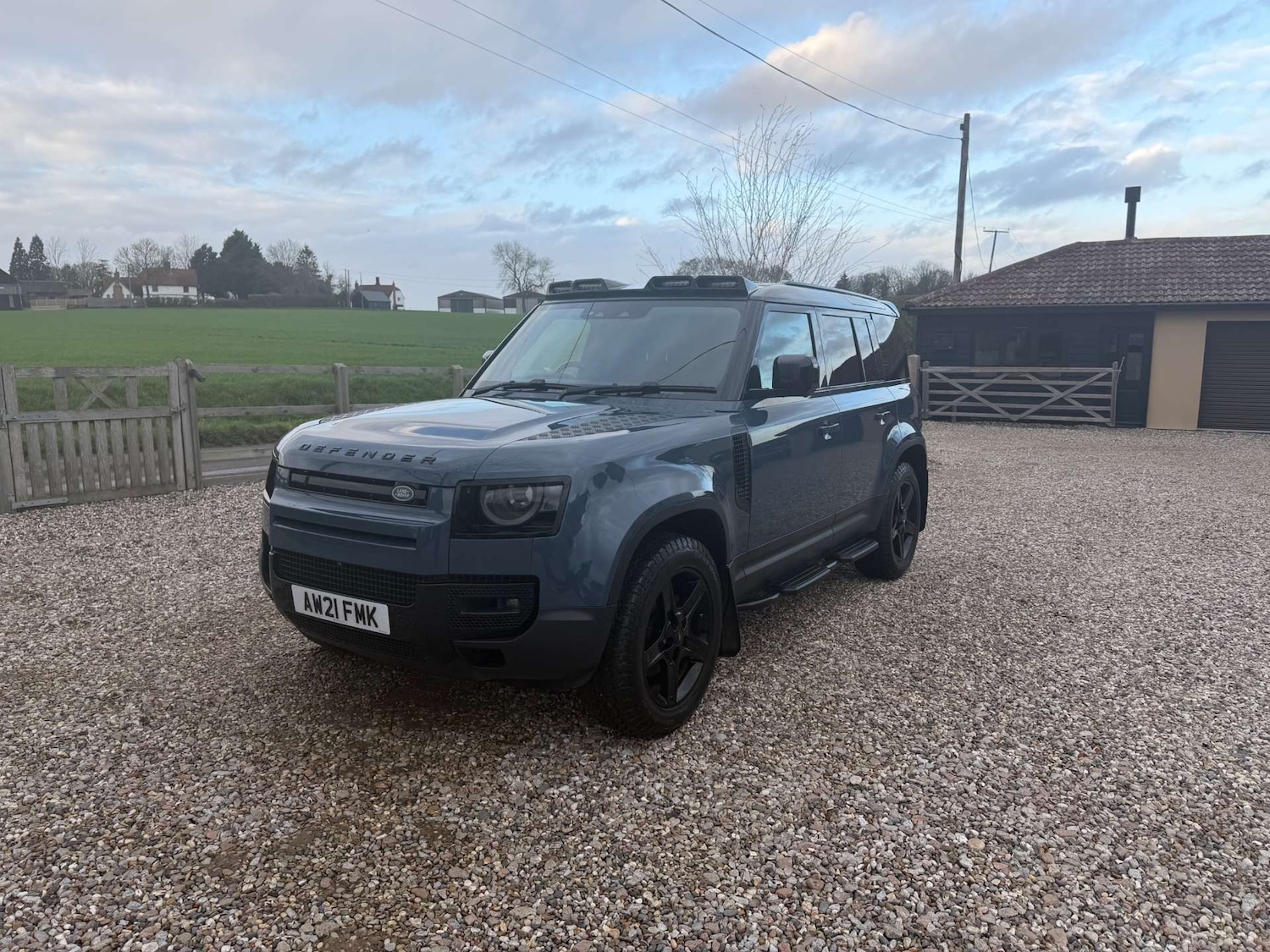 Used Land Rover Defender 2021 for sale - 77805536: Photo 2