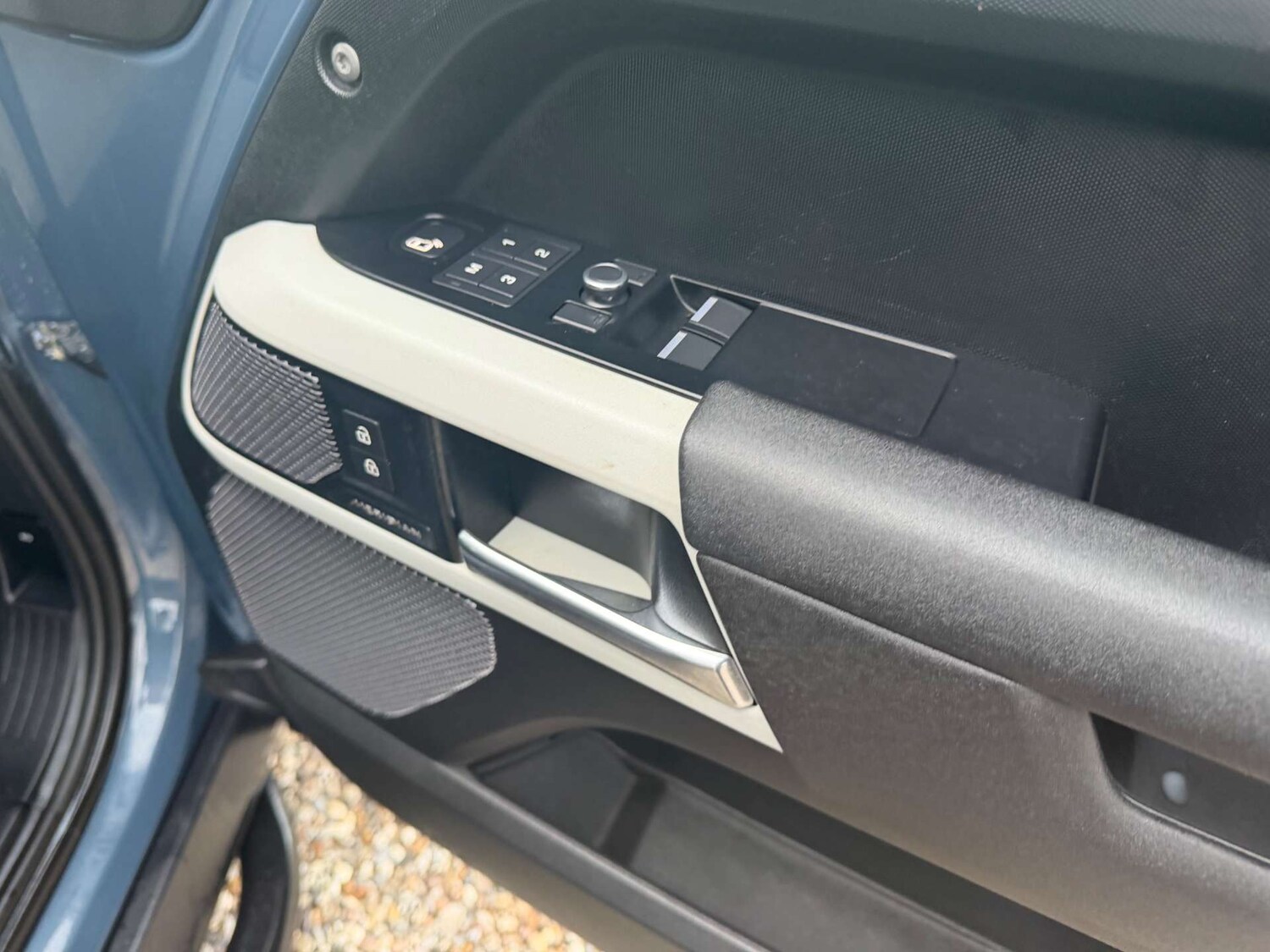 Used Land Rover Defender 2021 for sale - 77805536: Photo 23