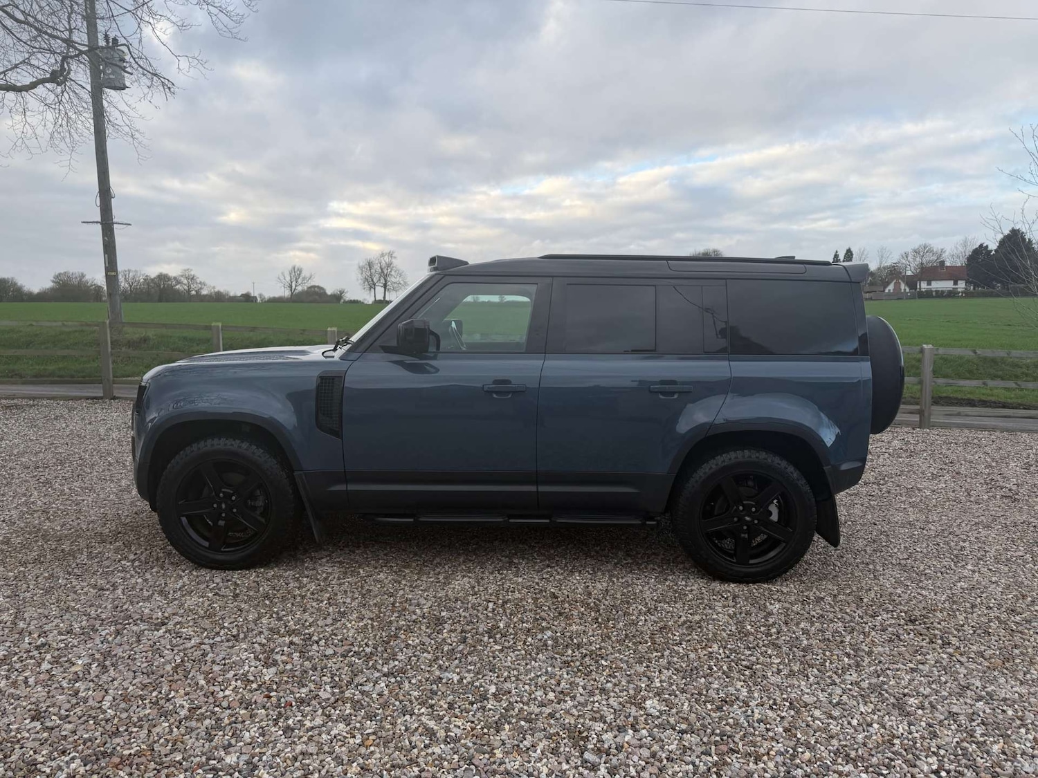 Used Land Rover Defender 2021 for sale - 77805536: Photo 5