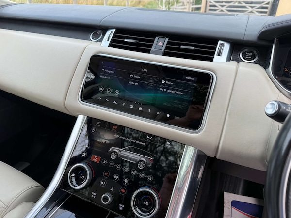 Used Land Rover Range Rover Sport 2018 for sale - 76048837: Photo 25