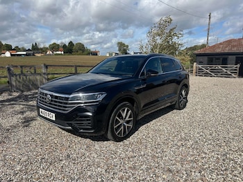 Used Volkswagen Touareg 2019 for sale - 76249767: Photo